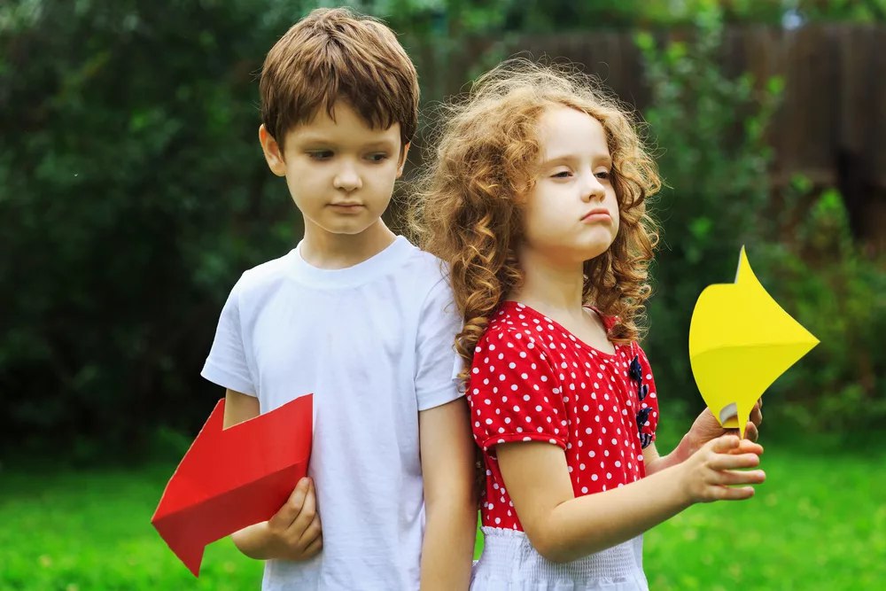 4 совета, как научить ребёнка различать «право» и «лево»