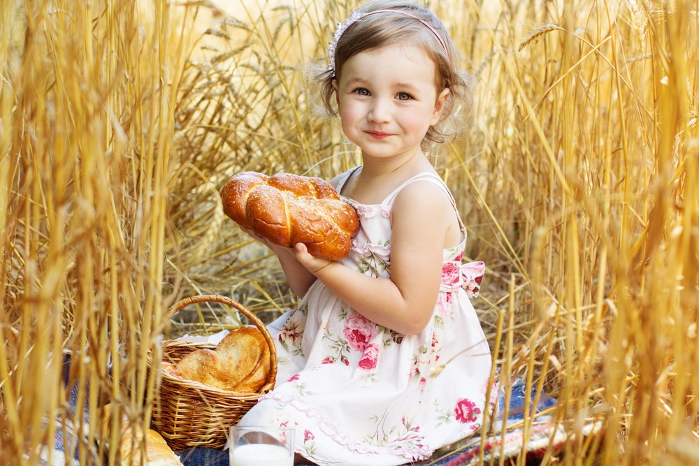 7 причин не давать детям хлеб